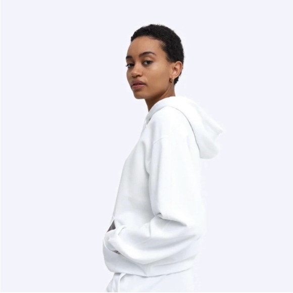 NWT•XS•ARITZIA Reigning Champ
Lightweight Pullover
Hoodie White pima cotton - Picture 3 of 7